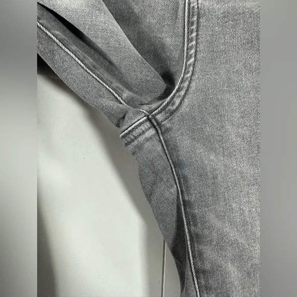 American Eagle Curvy High rise Gray Jegging Distressed Size 4 Next Level Stretch - Picture 4 of 13